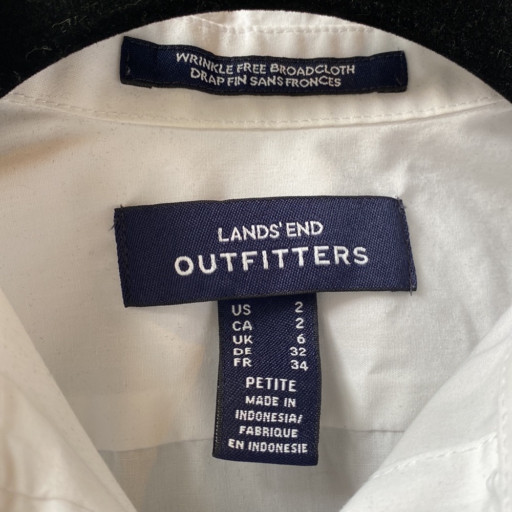 Chase Bank button up - Picture 3 of 3